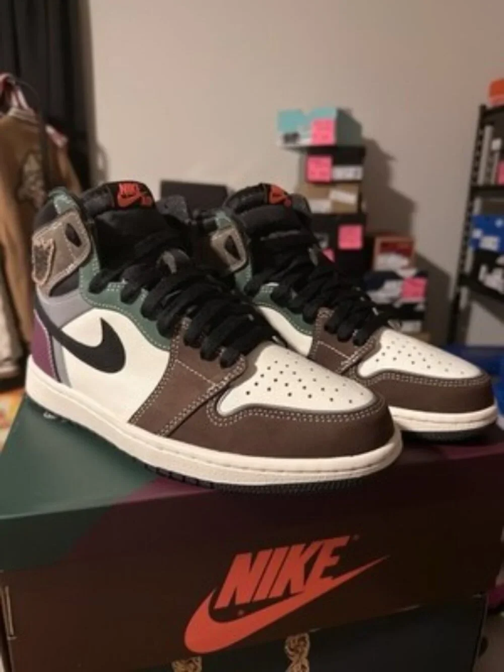 Air Jordan 1 Retro High OG Hand Crafted DH3097-001 Mens Size 8 Preowned w/ Box